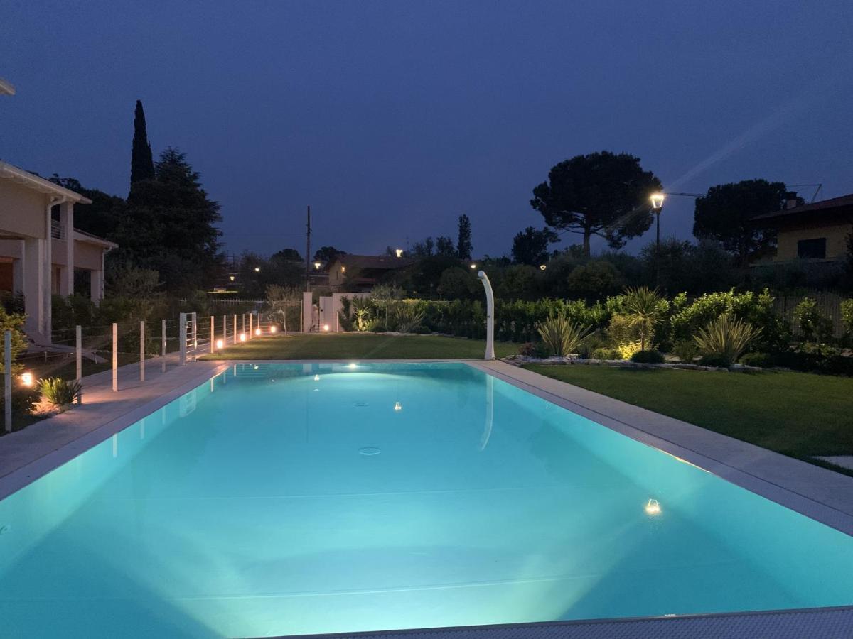 Villa Meri Star 마네르바 델 가르다 외부 사진